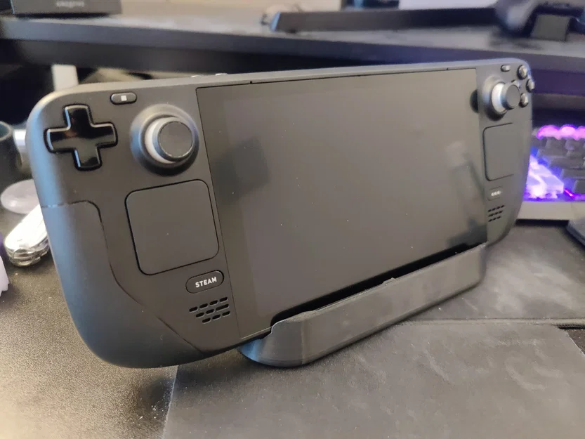 Giá đỡ sạc USB-C Steam Deck Lớn hơn một chút có chân đế tích hợp (USA) - Image 1