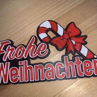 Biển "Frohe Weihnachten / Merry Christmas" 3 màu hình cây kẹo