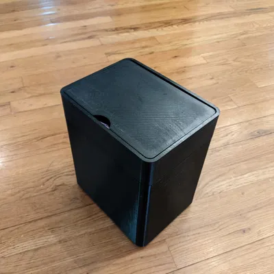 Thùng rác cho Tesla Model Y