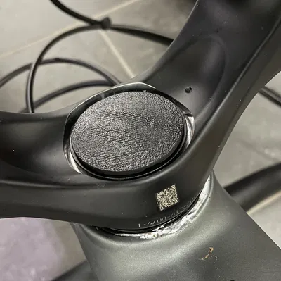 Giá đỡ APPLE AirTag Ø34 mm cho phuộc MTB