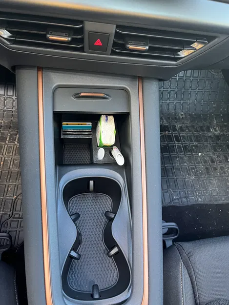 Cupra Born - Khay Tổ Chức Hộp Trung Tâm - Image 5