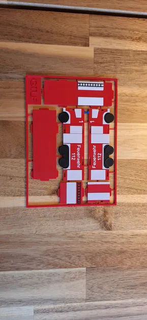 Mô hình Xe Cứu Hỏa Phong Cách Đức Kit Card GTLF - Image 2