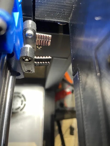 Kẹp dây đai cho The 100 - Image 1