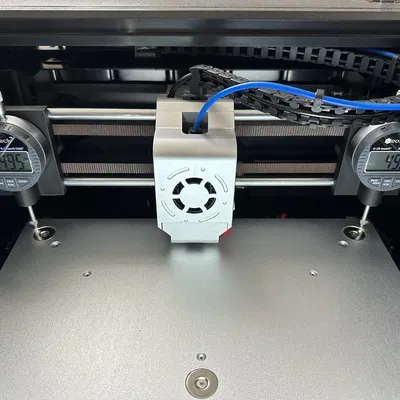 Giá đỡ Đồng hồ đo số Qidi X-Max 3