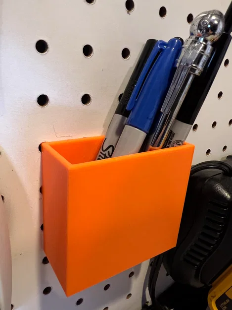 Hộp Đựng Bút Gắn Bảng Pegboard - Image 1