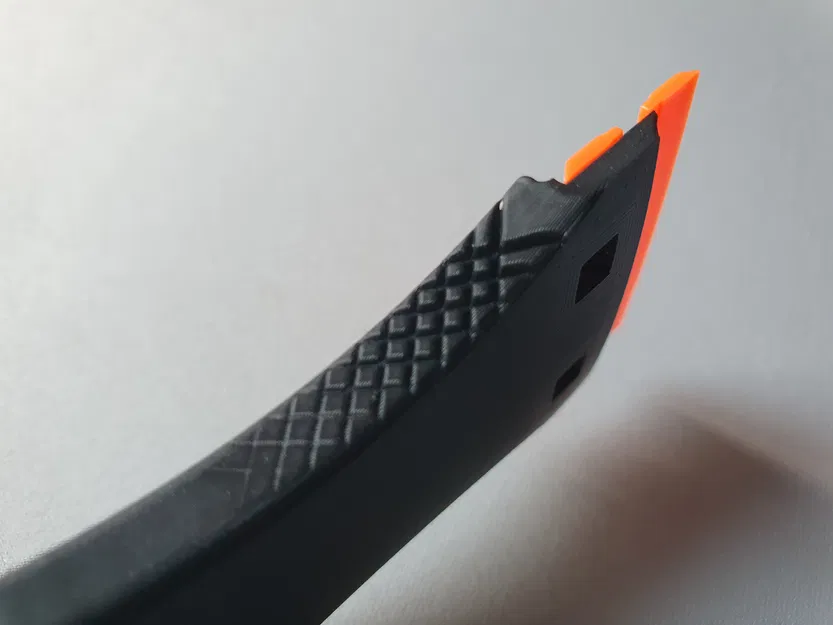 Scraperlite Plastic Razor Blade Handle V2 - Tay Cầm Dao Cạo Nhựa - Image 2