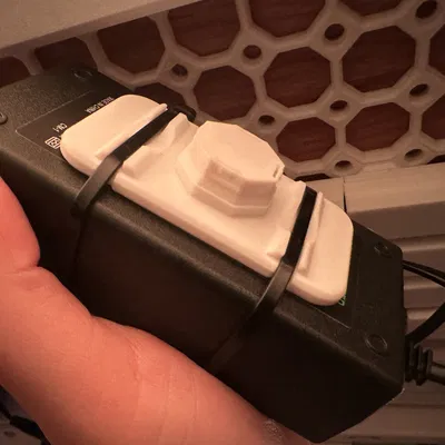 Dây rút - giá đỡ dải điện cho Multiboard ("Underware" của HandsOnKatie)