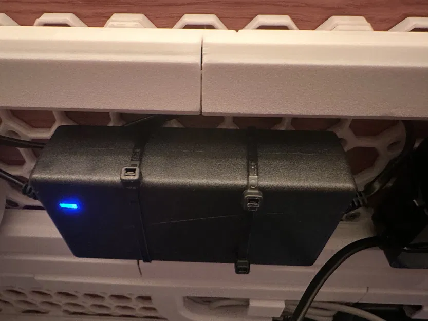 Dây rút - giá đỡ dải điện cho Multiboard ("Underware" của HandsOnKatie) - Image 2