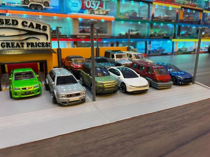 Mô hình trưng bày cửa hàng xe cũ tỉ lệ 1/64 - Image 2