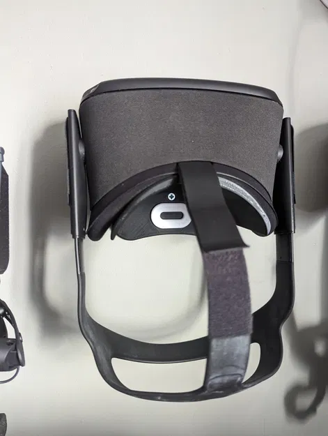 Giá Treo Tường Kính Quest 3 - Image 5