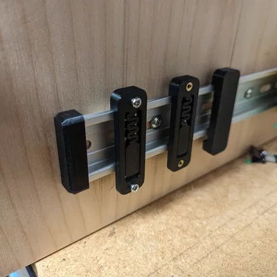 DIN Rail Bracket Redux (Mẫu Kẹp Ray DIN)