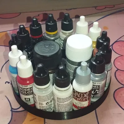 Kệ Xoay Đựng Sơn Vallejo