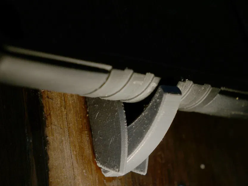 Móc Treo Tường Gấp Đôi Tiện Lợi - Image 4