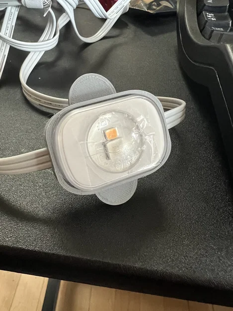 Giá Đỡ Đèn Ngoài Trời Eufy Vĩnh Viễn - Image 2