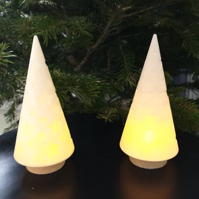 Cây Thông Noel Đựng Đèn Trà