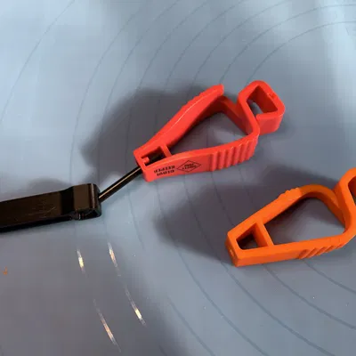 Kẹp Giữ Găng Tay & Vòng Luồn Dây Nịt