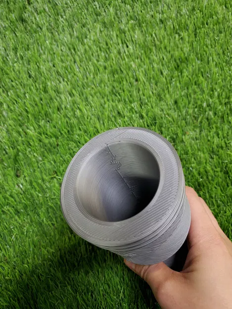 Lethal Company - Con Bu Lông Lớn - Mô Hình Tỷ Lệ 1:1 - Image 7