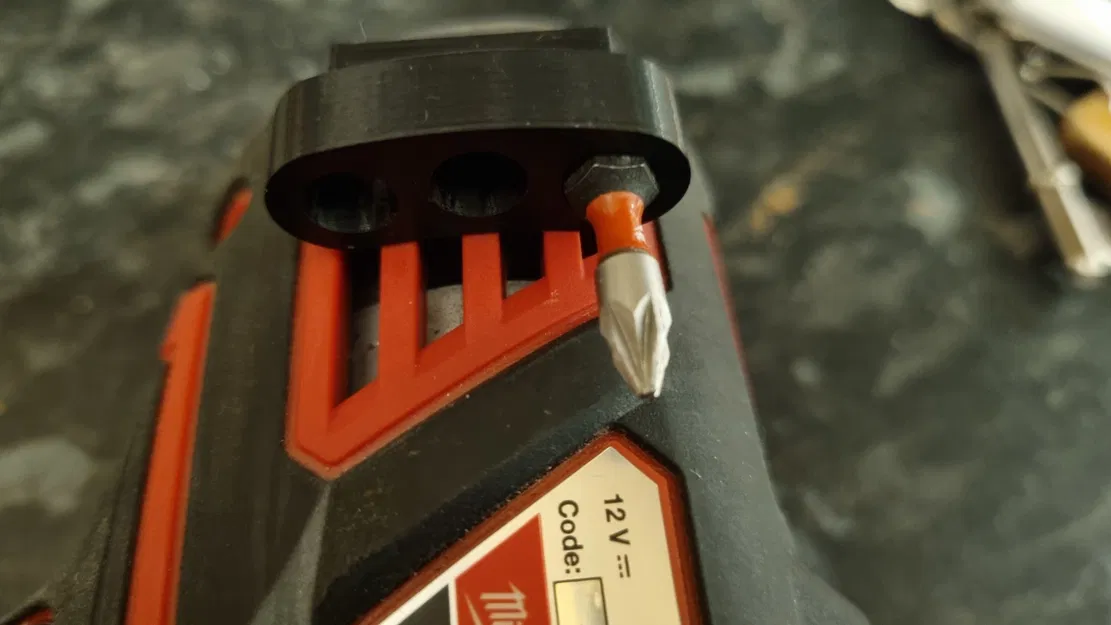 Kẹp Mũi Khoan Milwaukee M12 - Image 1