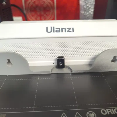 Giá Treo Tường Cho Đồng Hồ Pixel Thông Minh Ulanzi Awtrix