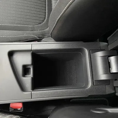 Hộp đựng đồ bệ tì tay cho Renault Megane 2017