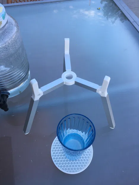 Đế Đựng Bình Nước Giải Khát - Image 2