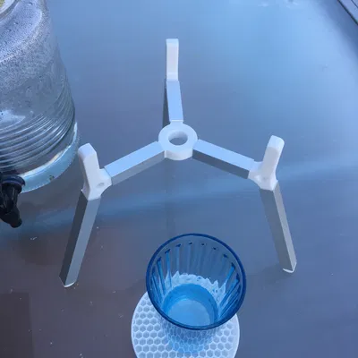 Đế Đựng Bình Nước Giải Khát