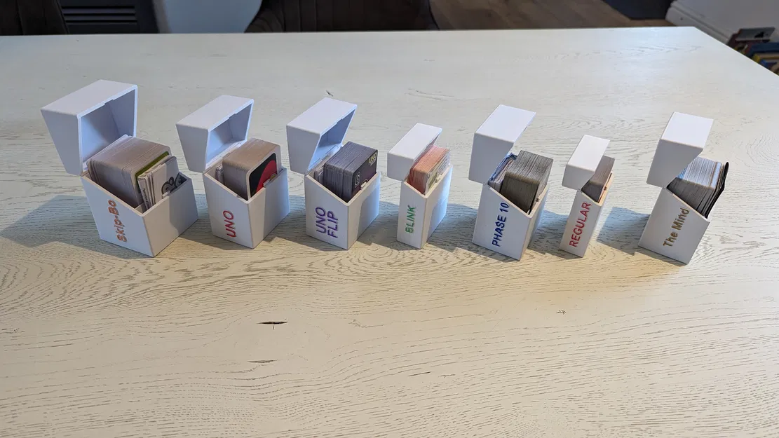 Hộp Đựng Bài Chơi (Playing Cards Box) - Image 1