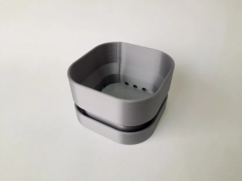 Chậu Hoa Vuông Có Lỗ Thoát Nước - Square Flower Pot With Water Drainage - Image 4