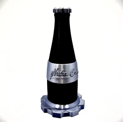 Chai Nuka Cola Fallout Bản Gốc Có Đế Trưng Bày