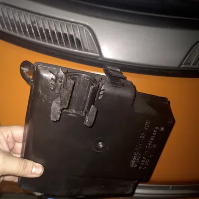 Kẹp Ống Nước Rửa Kính Xe Smart Fortwo 2001