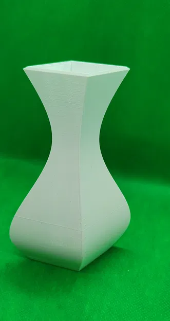 Bình Hoa ROMBO - Image 1