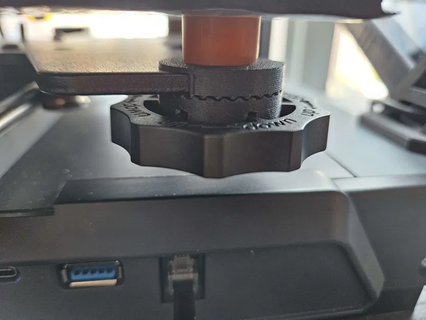 Khóa Ốc Giường cho Neptune 4 Pro - Image 1