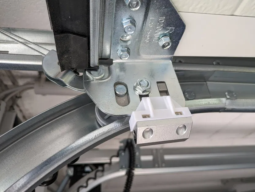 Mở cửa gara thông minh bằng MQTT ESP8266 - Image 5