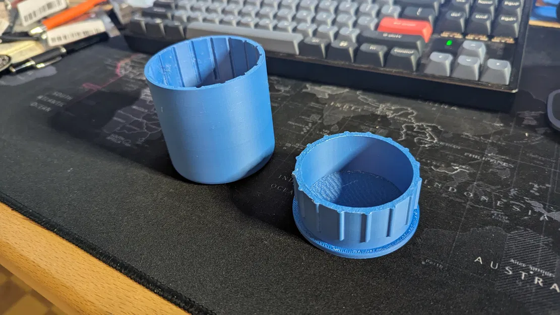 Ly đơn giản có nắp - Image 3