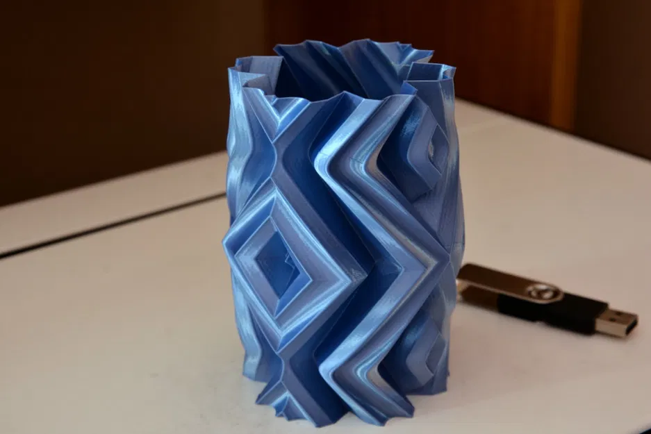 Lọ Cắm Bút 859 - Image 1