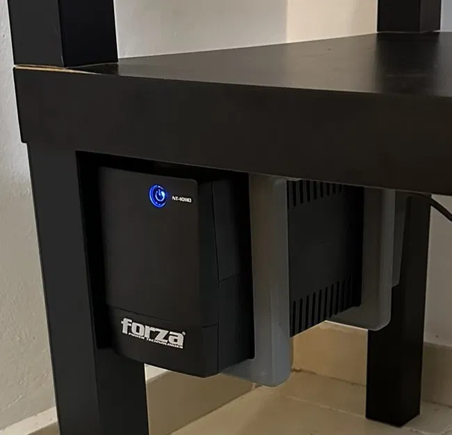 Giá đỡ UPS dưới gầm bàn - Image 1