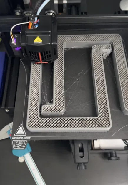 Giá đỡ UPS dưới gầm bàn - Image 3