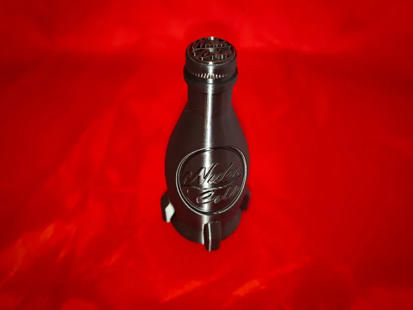 Mô hình Chai Nuka Cola Giả Lập - Image 8