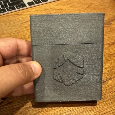 Hộp Đựng Card Lorcana "Enchanted" Top Loader