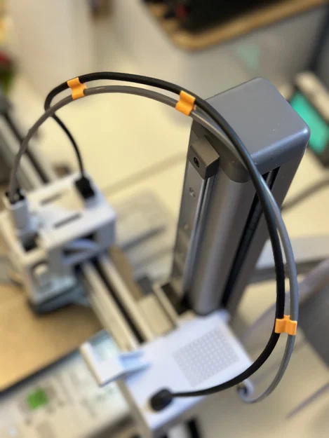 Kẹp Quản Lý Dây Cáp - Image 2