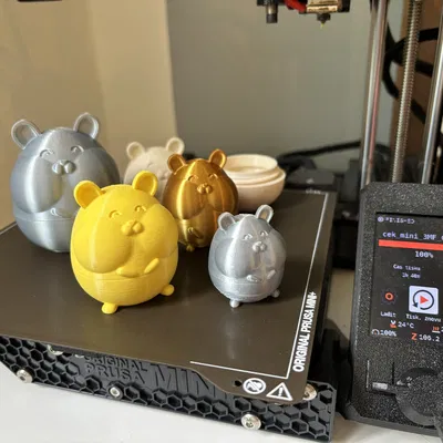 Hộp đựng đồ hình chuột hamster có ren