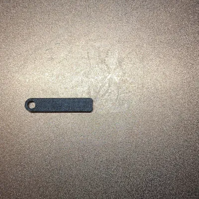 Móc khóa còi mini vui nhộn