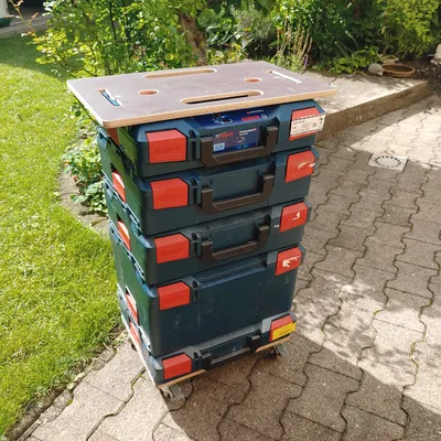 Bàn làm việc nhỏ cho LBOXX