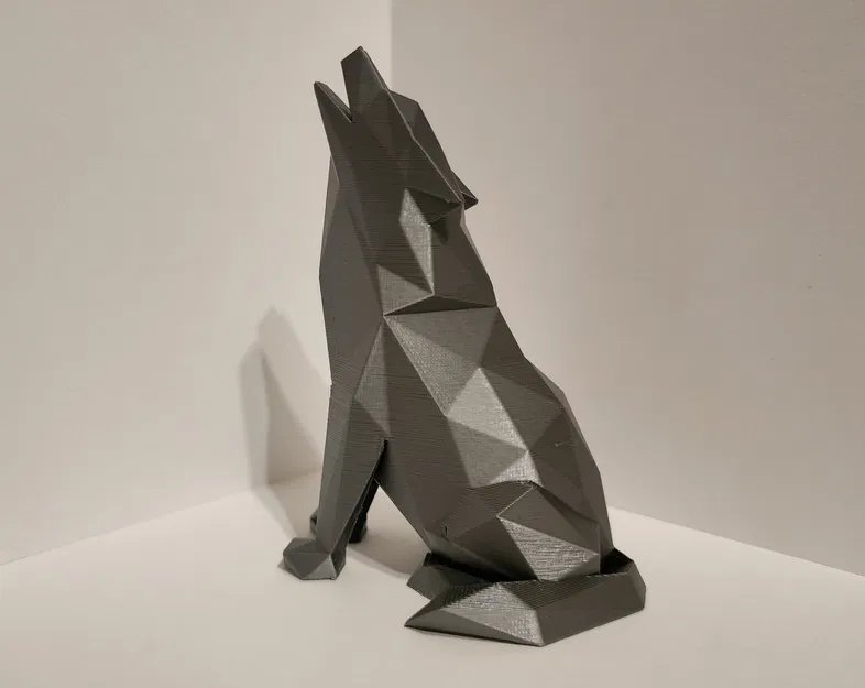 Chó Sói Howling Low Poly (Chỗ Cắm Dao Cạo / Đồ Trang Trí) - Image 1