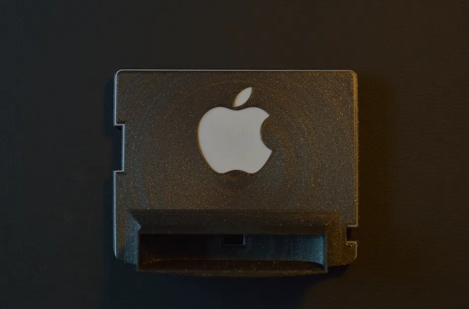 Đế iPhone cho hộc chứa đồ dưới bệ tỳ tay Volkswagen Golf - Image 10