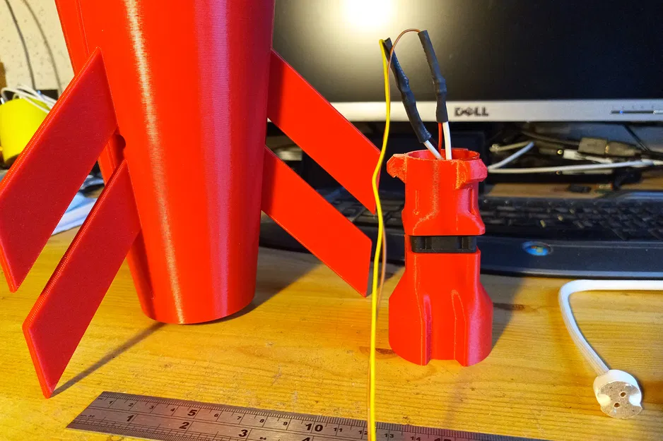 Bóng Đèn LED Tên Lửa Mặt Trăng Khổng Lồ GU4 - Image 8