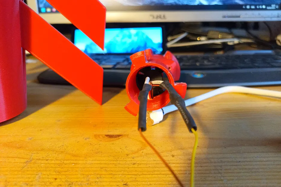 Bóng Đèn LED Tên Lửa Mặt Trăng Khổng Lồ GU4 - Image 9