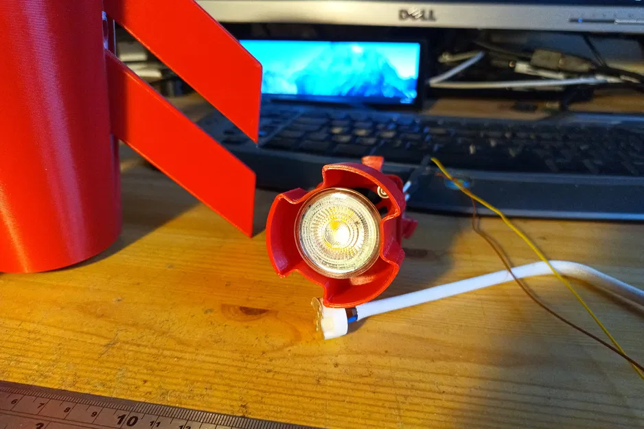 Bóng Đèn LED Tên Lửa Mặt Trăng Khổng Lồ GU4 - Image 11