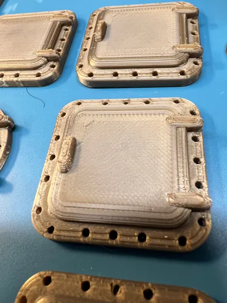 Greebles! Bảng điều khiển lối vào, cửa sập và nhiều hơn nữa! - Image 3