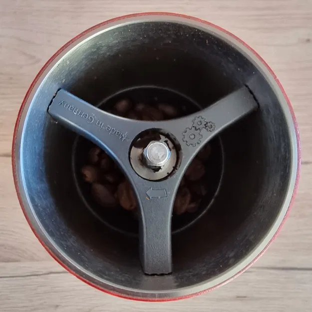 Phễu Máy Xay Comandante Có Nắp Che Trục - Image 2